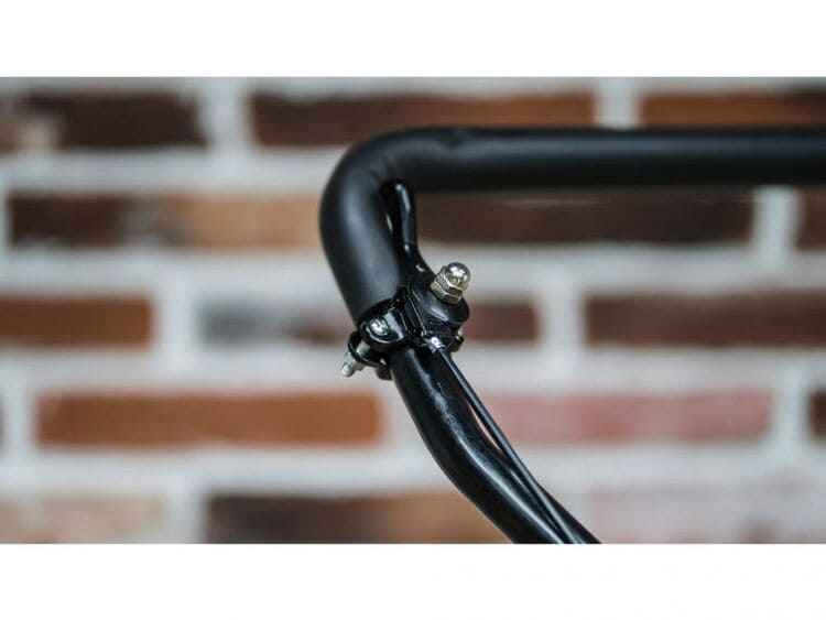 Виброплита HAMER M-100PRO с двигателем Honda вид модели виброплита hamer m-100pro с двигателем honda