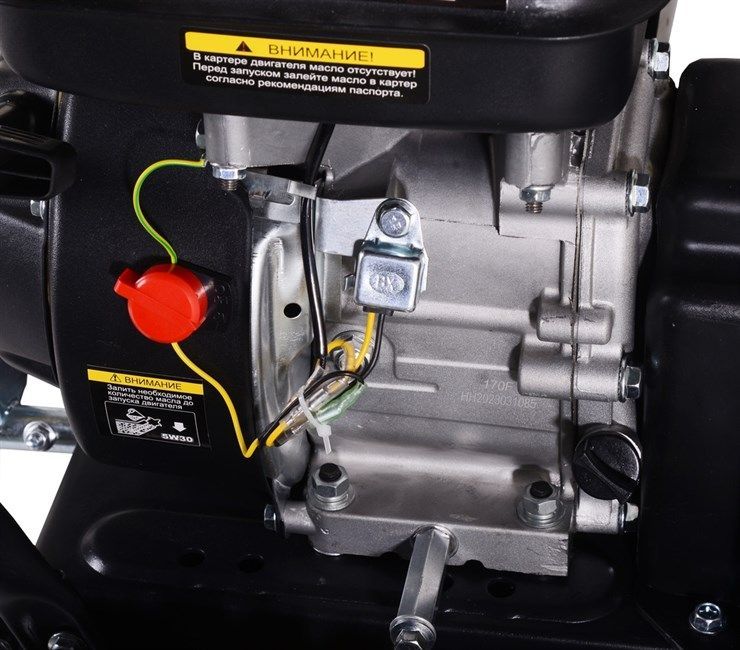 Снегоуборщик бензиновый Huter SGC 4100LX вид модели снегоуборщик бензиновый huter sgc 4100lx