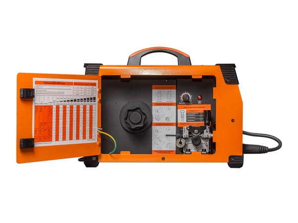 Сварочный полуавтомат СВАРОГ MIG 160 "REAL" (N24001N) вид модели сварочный полуавтомат сварог mig 160 "real" (n24001n)