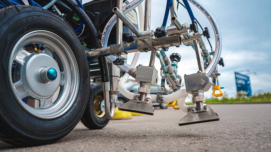 Разметочная машина Dino-Power DP-6335L вид модели разметочная машина dino-power dp-6335l